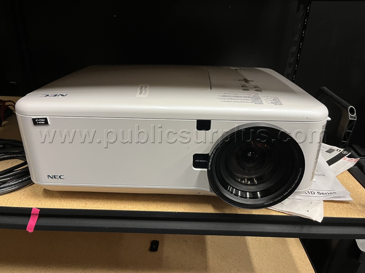 Projectors x 2 **PARTS ONLY** — photo 1