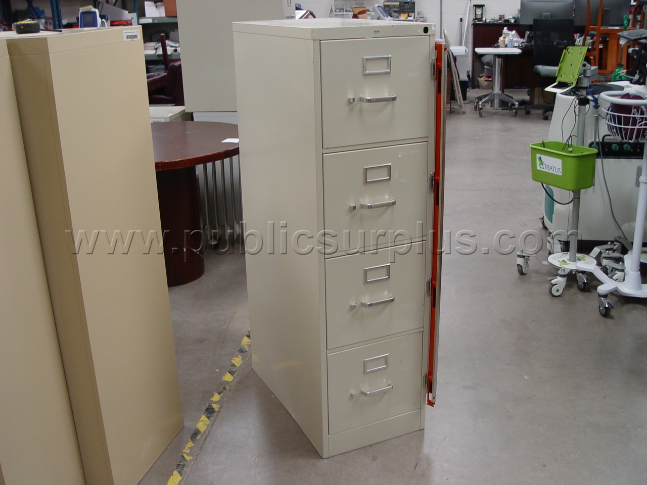 4 Drawer Metal File Cabinet 15" x 27" x 52" — photo 1