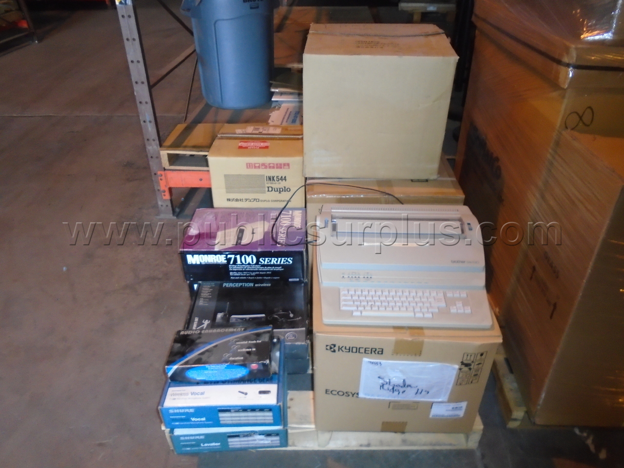 MISCELLANEOUS MICROPHONE & 10 KEY ADDING & ELECTRIC TYPE WRITER .... ECT — photo 1