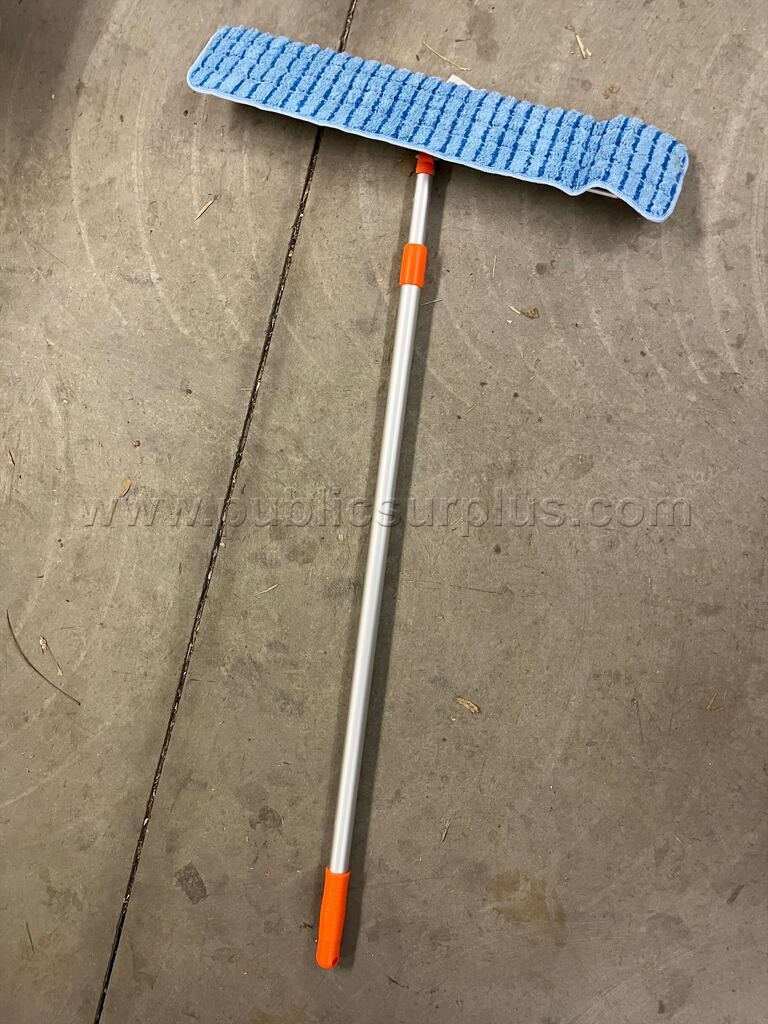 Microfiber Lockable Mop Set of 12 - 8 Lots Available — photo 1