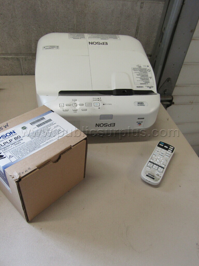 EPSON PROJECTOR #2 — photo 1