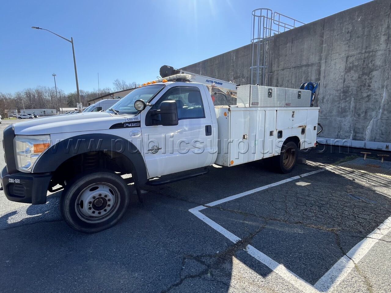 2012 FORD F450 DIESEL POWERED AUTO CRANE SERVICE TRUCK. — photo 1