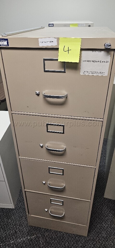 4 drawer beige file cabinet (#4) — photo 1