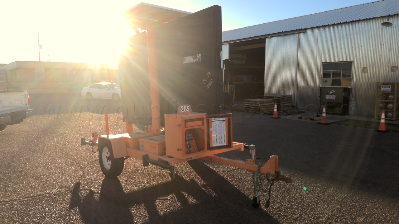 ADOT - P649 - 2012 K & K MB3L VMS TRAILER MTD — photo 1