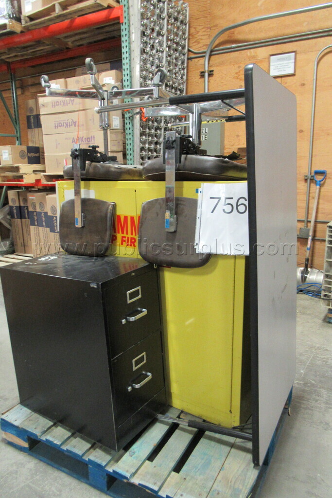 OFFICE CHAIRS / FIREPROOF CABINET / TABLE / FILE CABINET - PALLET 756 — photo 1