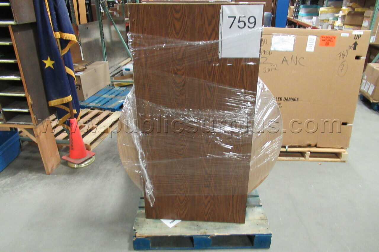 TABLES / SMALL STORAGE CABINET - PALLET 759 — photo 1
