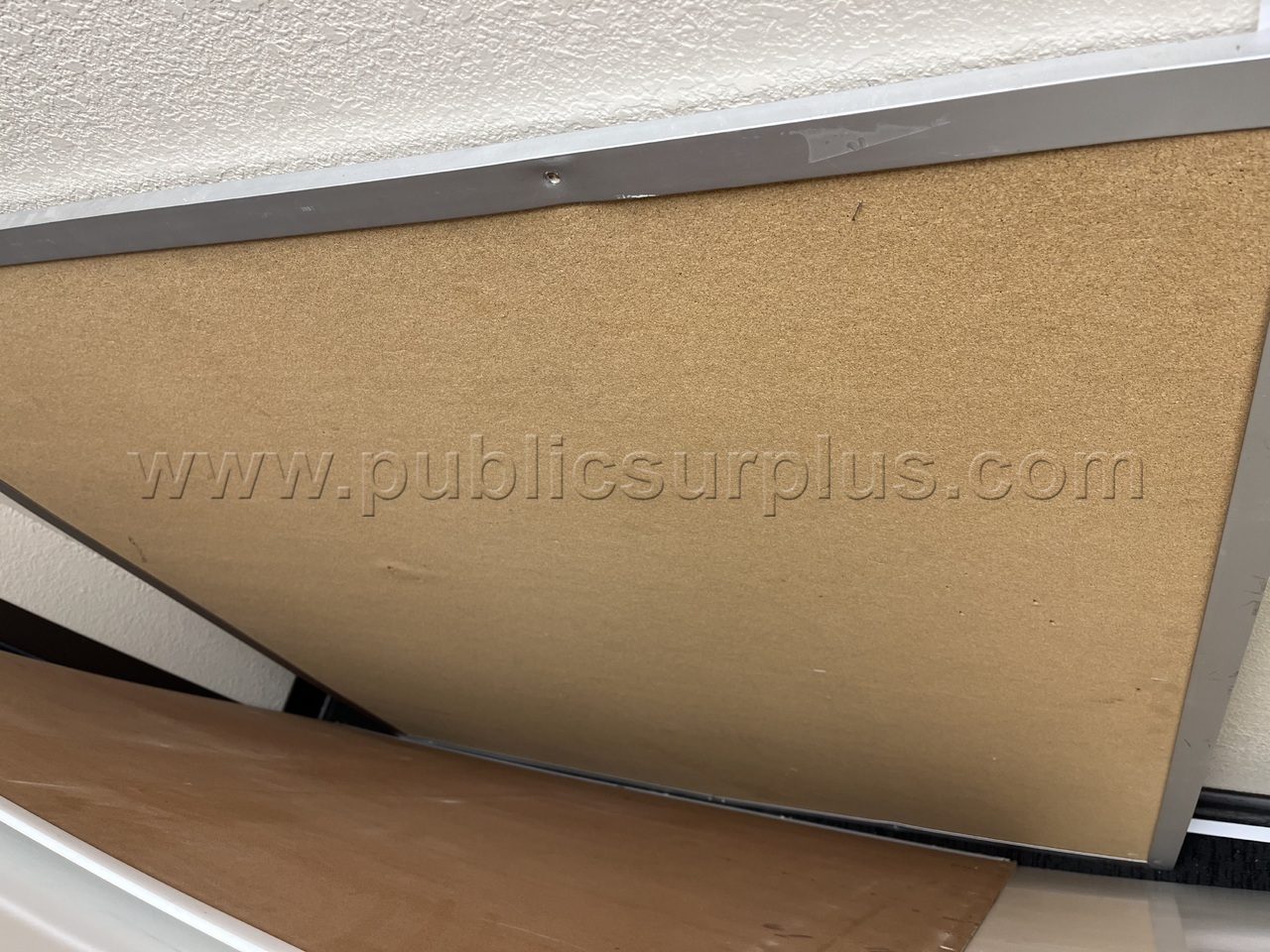 Cork Board — photo 1