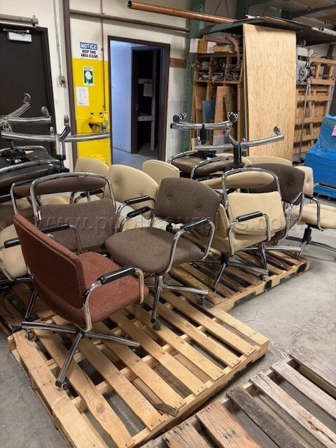 CONFERENCE ROOM OFFICE CHAIRS MNT-0378 — photo 1