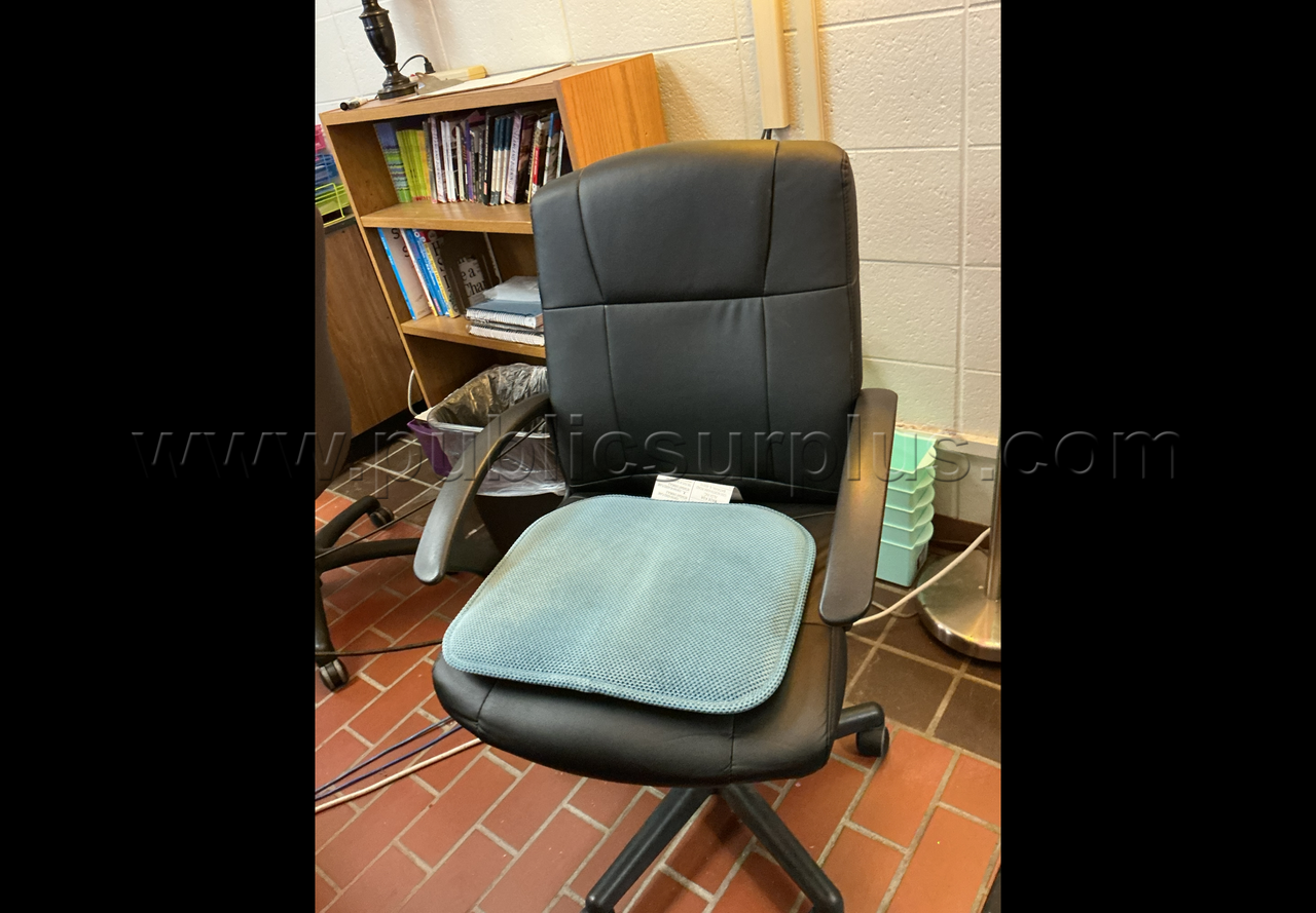Assortment of Office Seating- Lot of 15 — photo 1