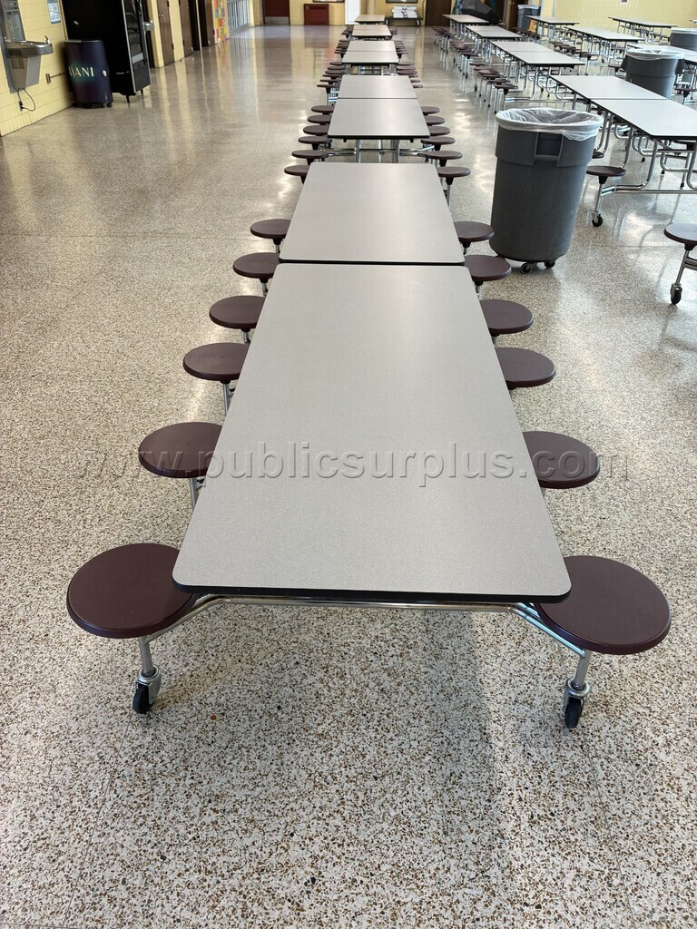 12 seat cafeteria tables - collapsable — photo 1
