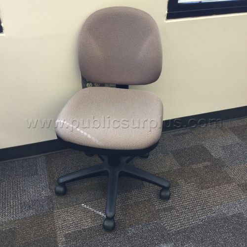 Various Chairs (218056 NM) — photo 1
