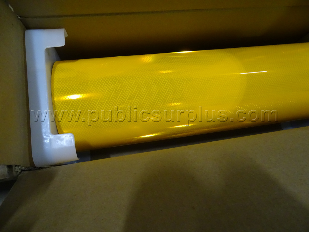 3M Decal Sheeting - Yellow — photo 1