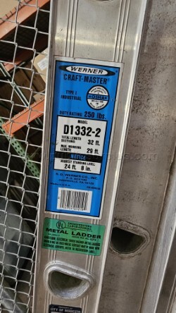 28 ft. Extension Ladder Werner Craft-Master — photo 1