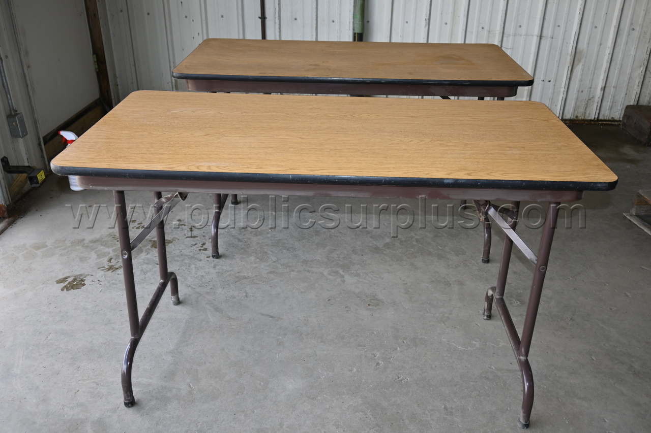 2- 4' Folding Tables — photo 1