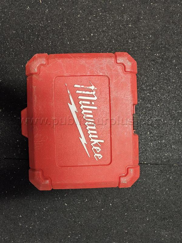 MILWAUKEE HOLE SAW KIT — photo 1