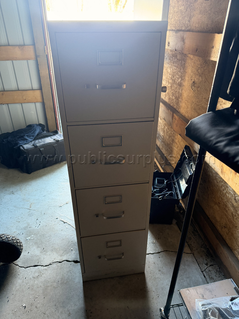 4 DRAWER FILE CABINET — photo 1