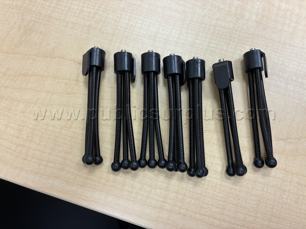 Mini Tripods (lot of 7) & Tripod / Monopod feet (lot of 32) — photo 1