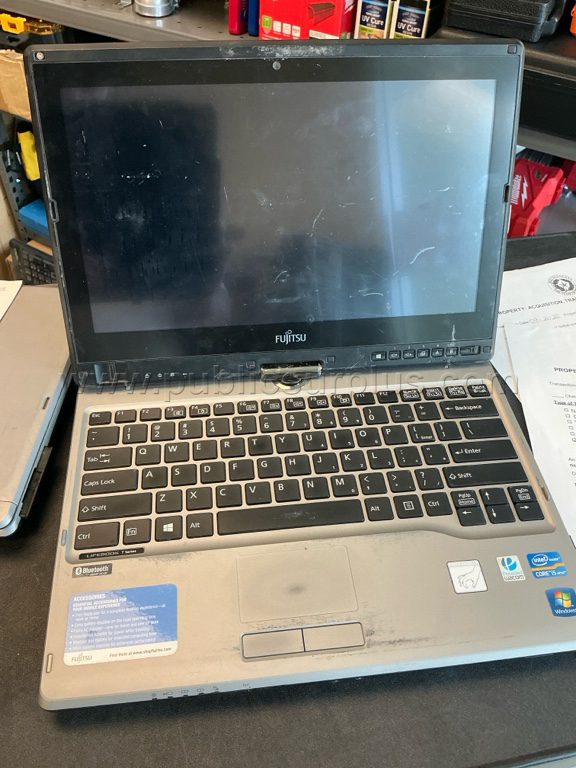 FUJITSU LAPTOP — photo 1