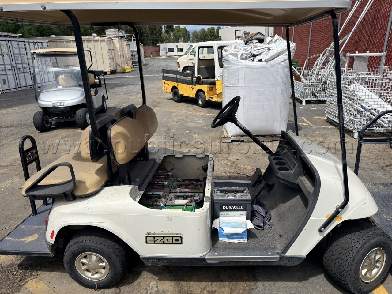 Golf Cart, EZGO, Shuttle 2+2 — photo 1