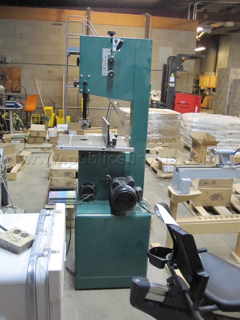 Grizzly Bandsaw — photo 1