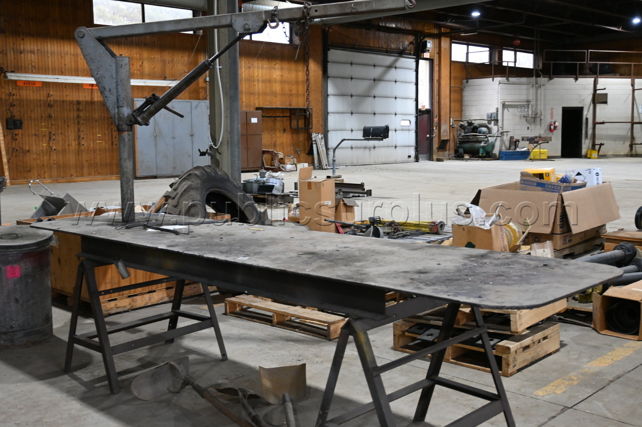 Welding Table and Iron Worker Anvil — photo 1