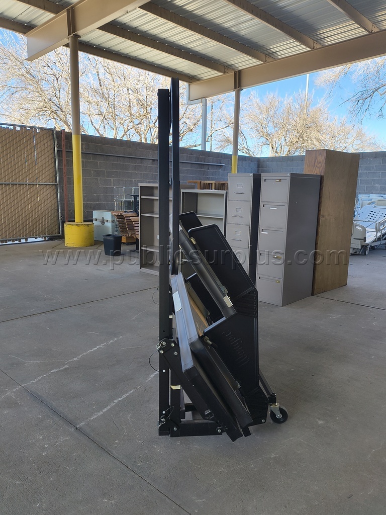 Choir Riser — photo 1