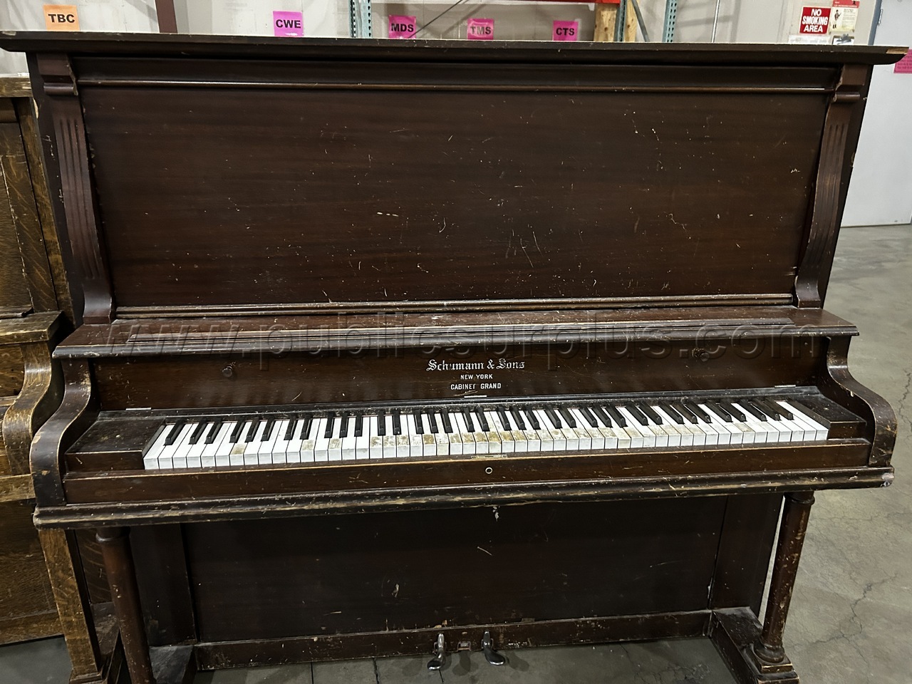 Piano — photo 1