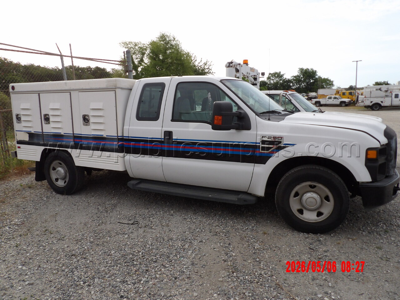 2009 Ford F250 — photo 1