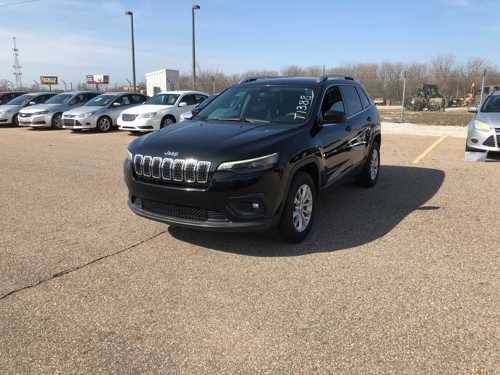 2019 Jeep Cherokee 4DR 4WD SUV 99,033 Miles T1388 — photo 1