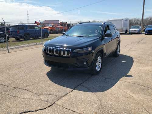 TOW OUT 2019 Jeep Cherokee 4WD 4DR SUV 74,523 Miles T1355 — photo 1
