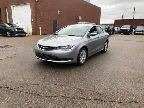 2016 Chrysler 200 FWD 4DR Sedan 27,989 Miles S7085 — photo 1