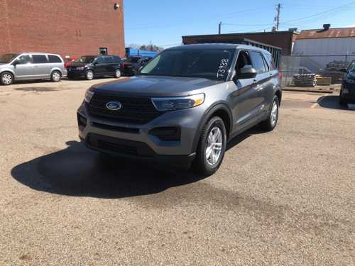 2023 Ford Explorer 4DR 4WD SUV 117,846 Miles T3938 — photo 1