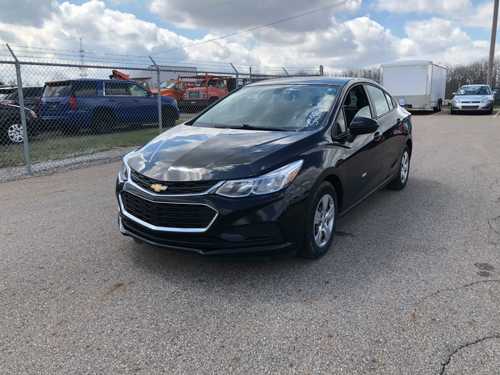 2018 Chevrolet Cruze 4DR FWD Sedan 101,355 Miles S9492 — photo 1