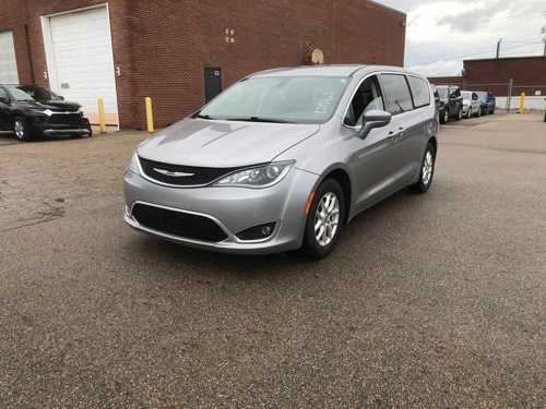 Tow Out 2020 Chrysler Pacifica 4DR FWD Van 103,061 Miles T2563 — photo 1