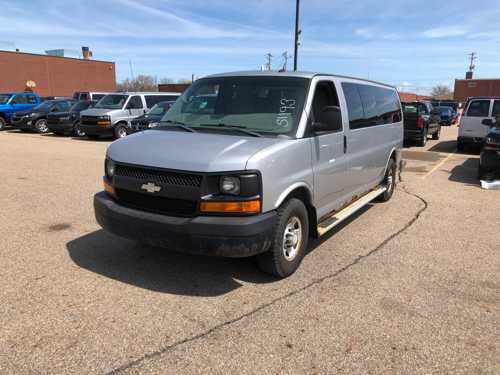 Tow Out 2011 Chevrolet Express 3DR RWD Van 95,111 Miles S1193 — photo 1