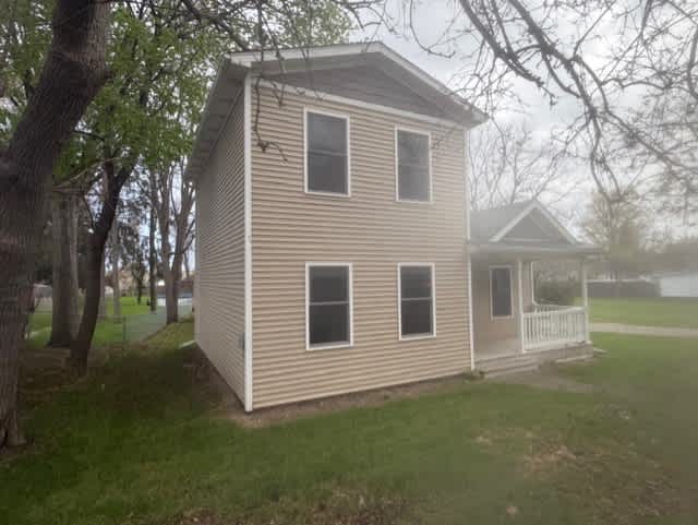 HUD Home — 70350 N Main St, Richmond, MI 48062