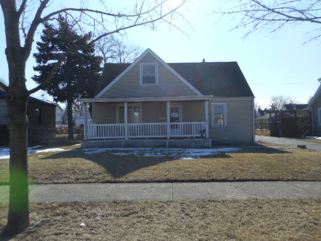 HUD Home — 221 E Dickens Ave, Northlake, IL 60164