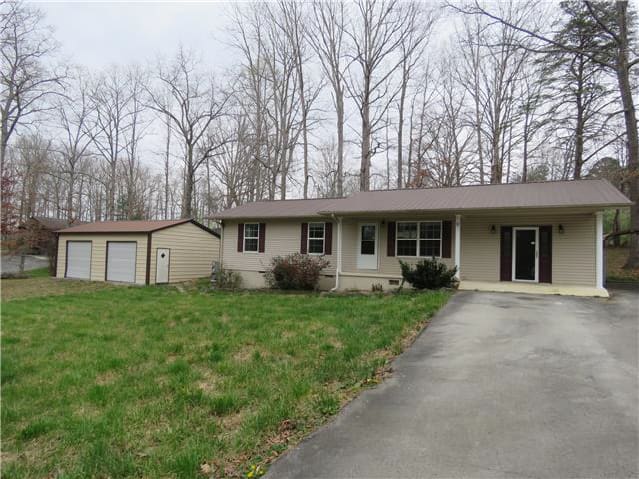 HUD Home — 120 Coffee Dr, Helenwood, TN 37755