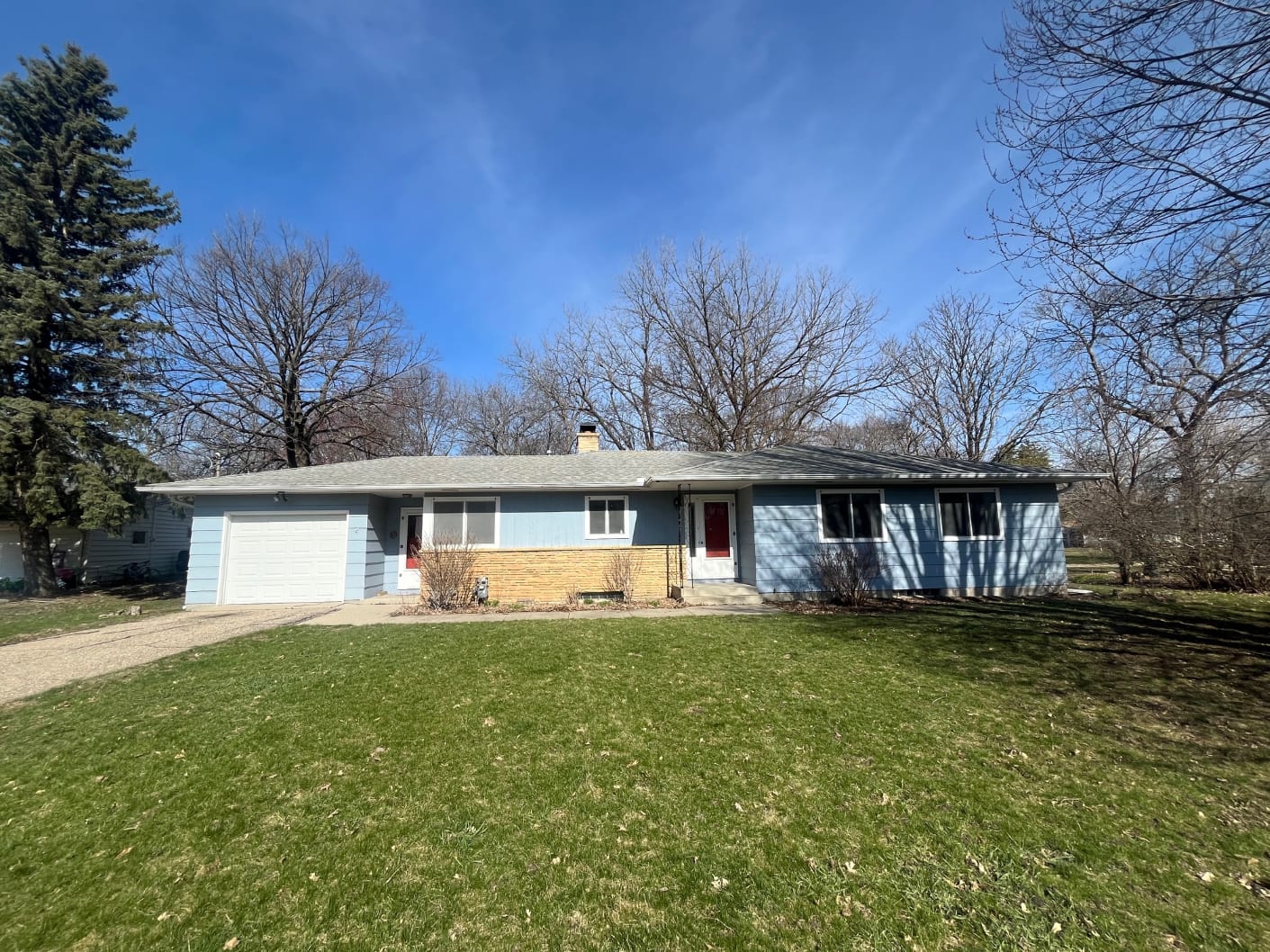 HUD Home — 118 S. Skyline Dr, Mankato, MN 56001