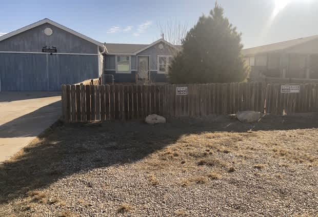 HUD Home — 2202 Iris St, Carlsbad, NM 88220