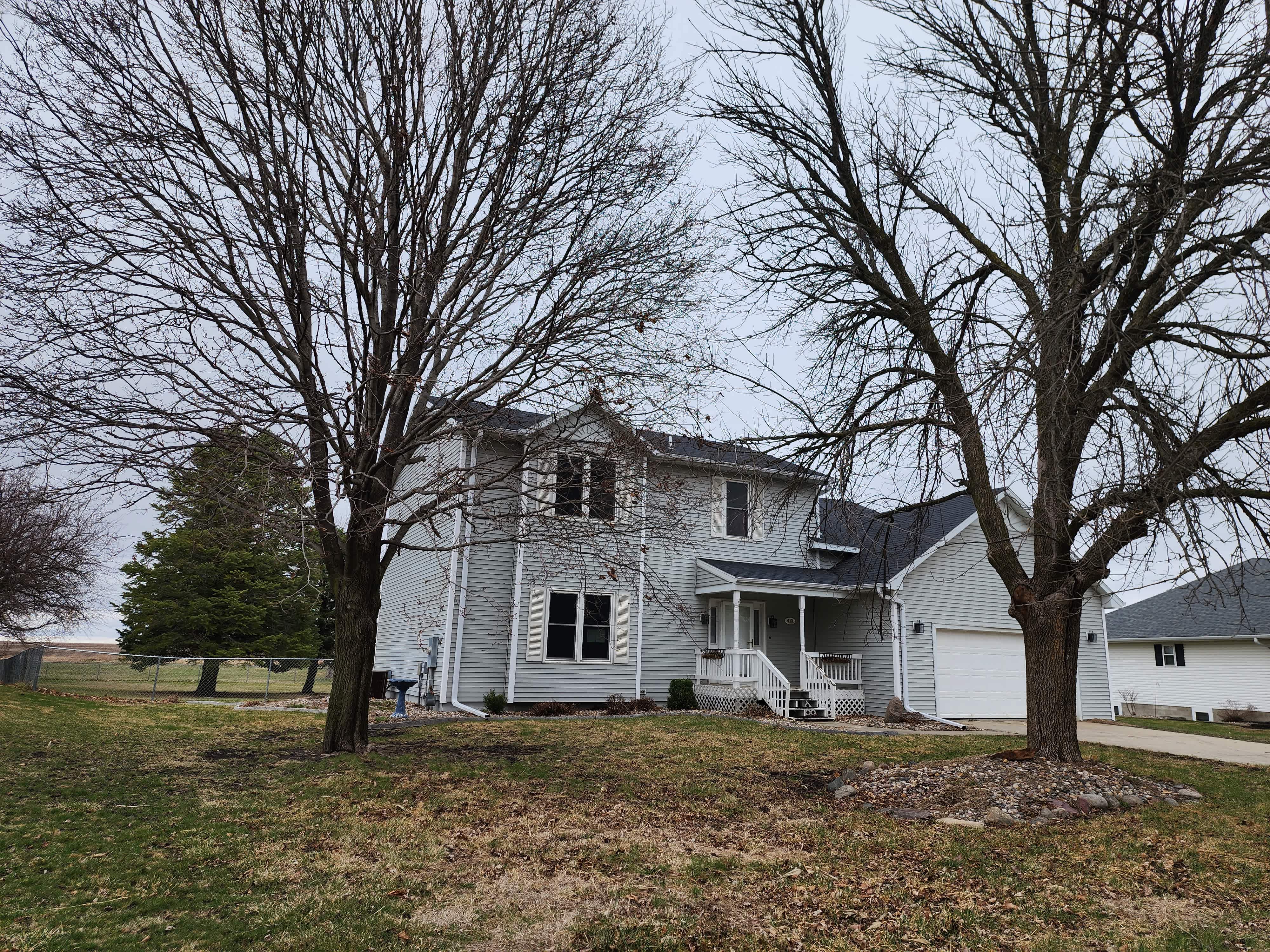 HUD Home — 413 E Garfield St, Laurens, IA 50554 — photo 1