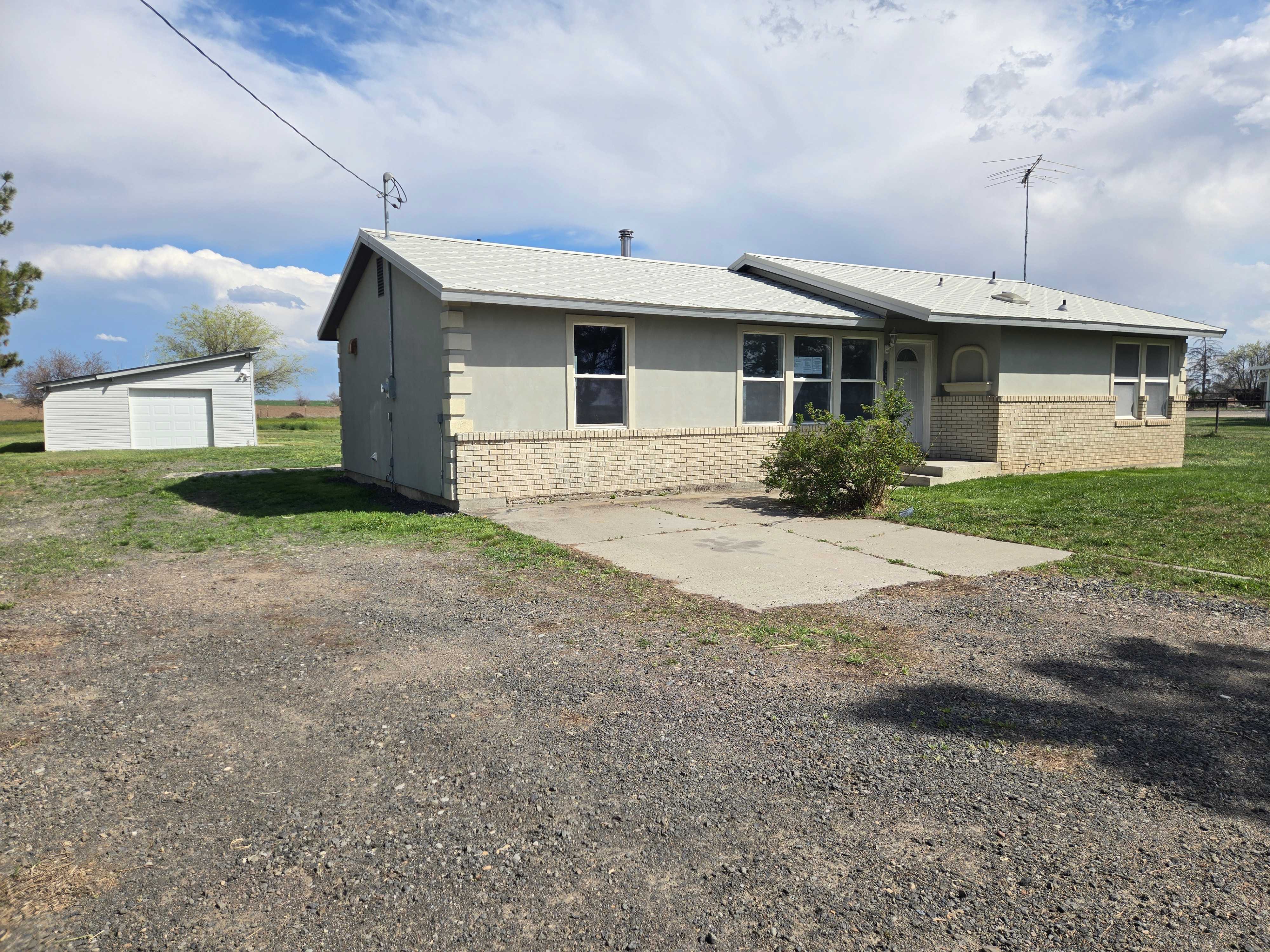HUD Home — 1620 State Highway 46, Gooding, ID 83330 — photo 1