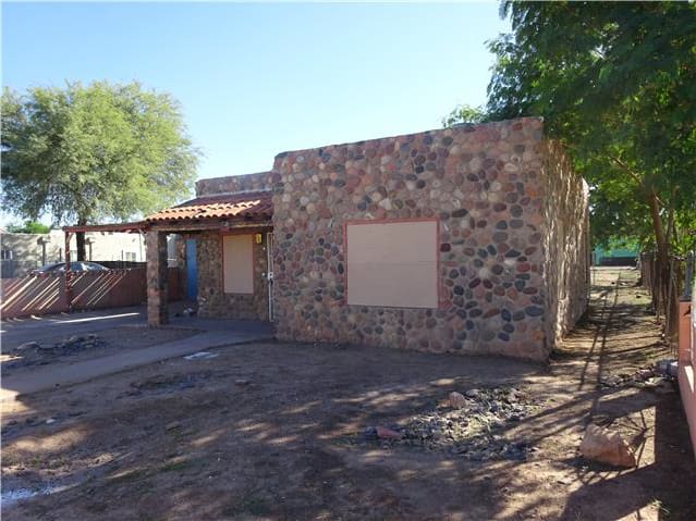 HUD Home — 2821 E Adams St, Phoenix, AZ 85034 — photo 1