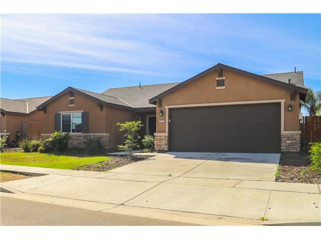 HUD Home — 2035 W Chianti Way, Hanford, CA 93230 — photo 1