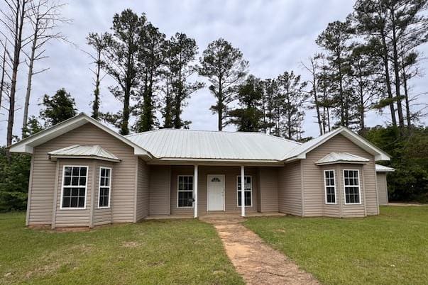 HUD Home — 884b P D Fulgham Rd, Starkville, MS 39759 — photo 1