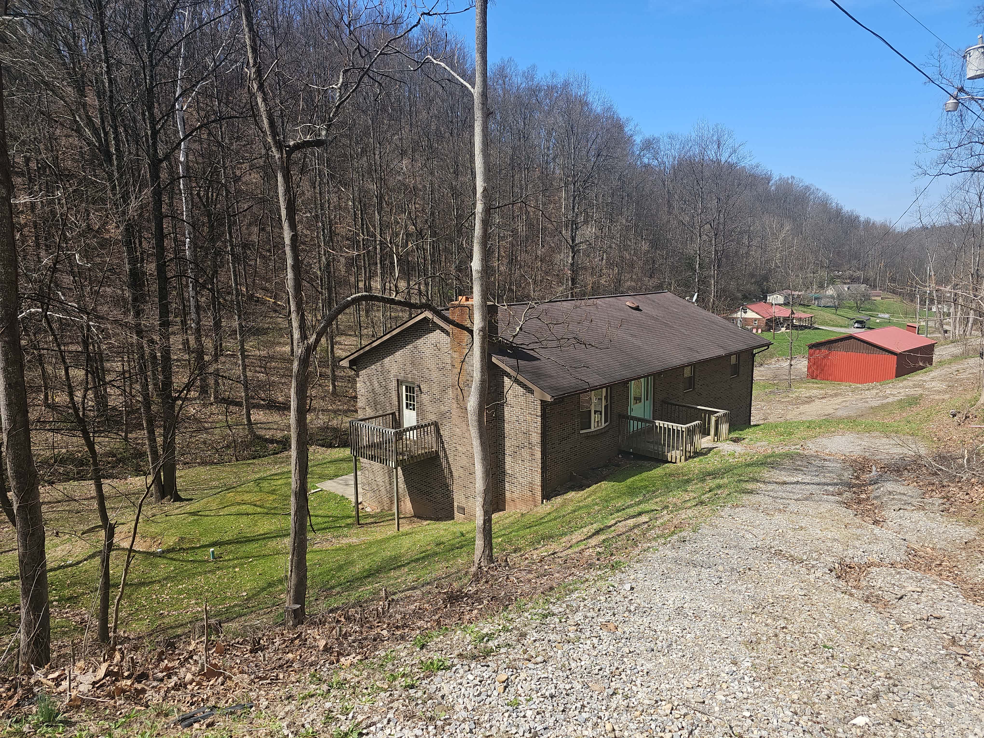 HUD Home — 325 Fishers Branch, Charleston, WV 25312 — photo 1