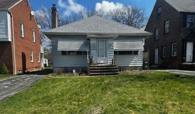 HUD Home — 2239 Barrington Rd, University Hts, OH 44118 — photo 1