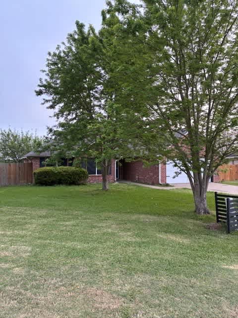 HUD Home — 1157 N 3rd St, Wills Point, TX 75169 — photo 1