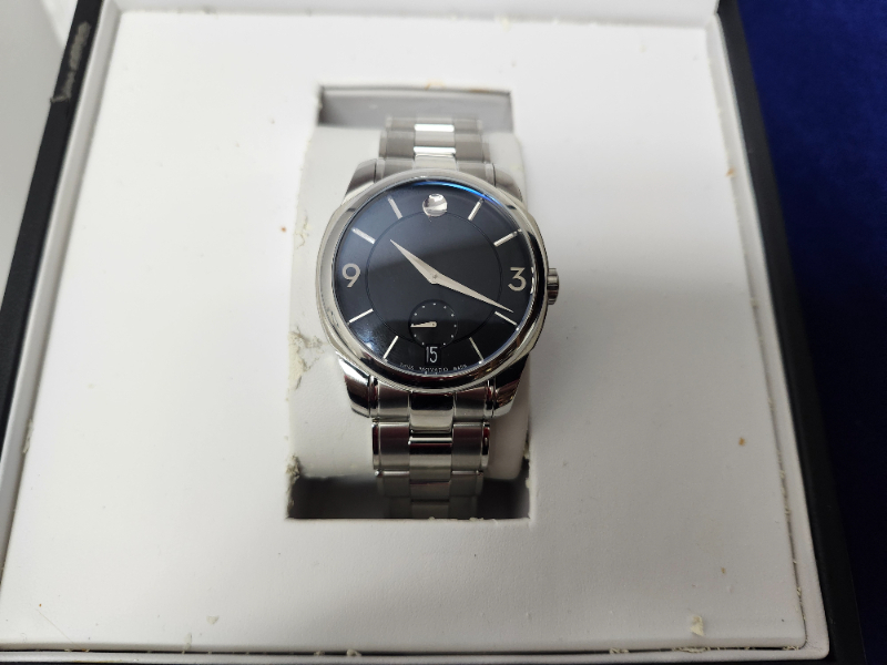 WATCHES 2 EACH — photo 1