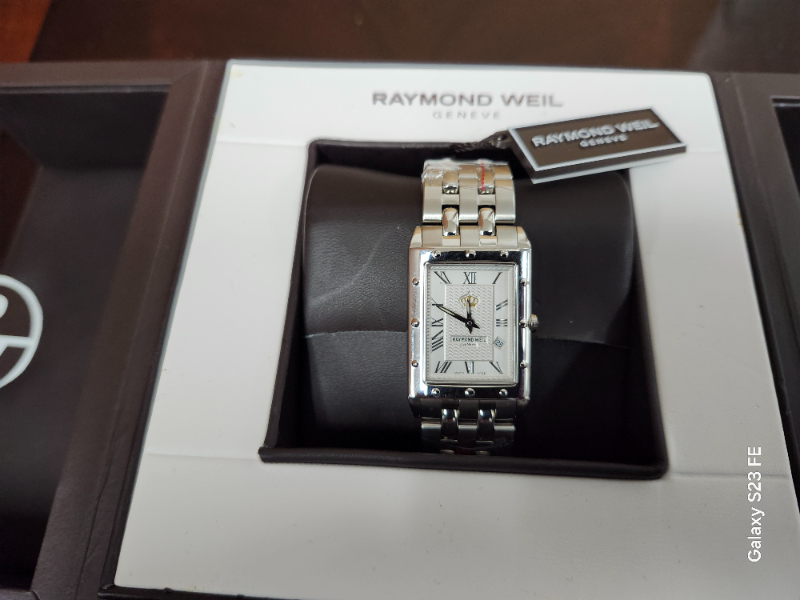 RAYMOND WEIL WATCH — photo 1